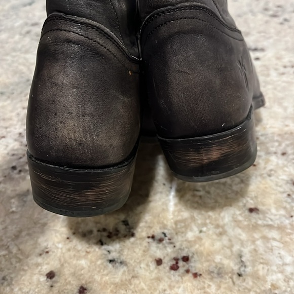 Frye cowboy style boot - Picture 3 of 11